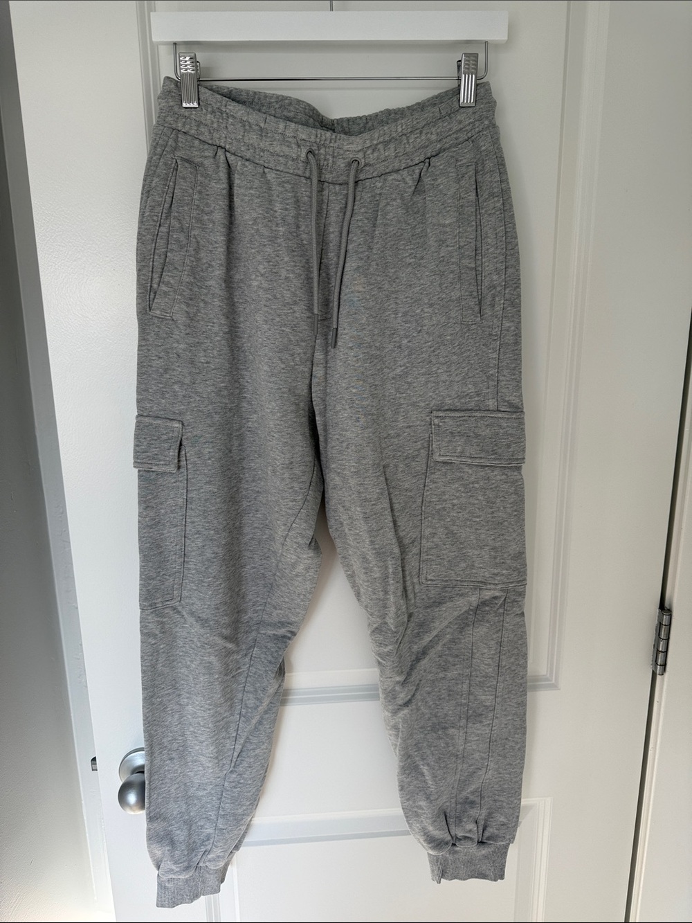 Gymshark Men's Heather Gray Cargo Joggers